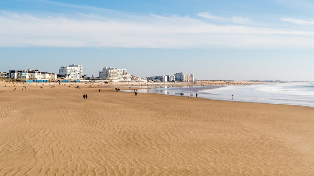 Grande_plage_de_Saint_Gilles_Croix_de_Vie